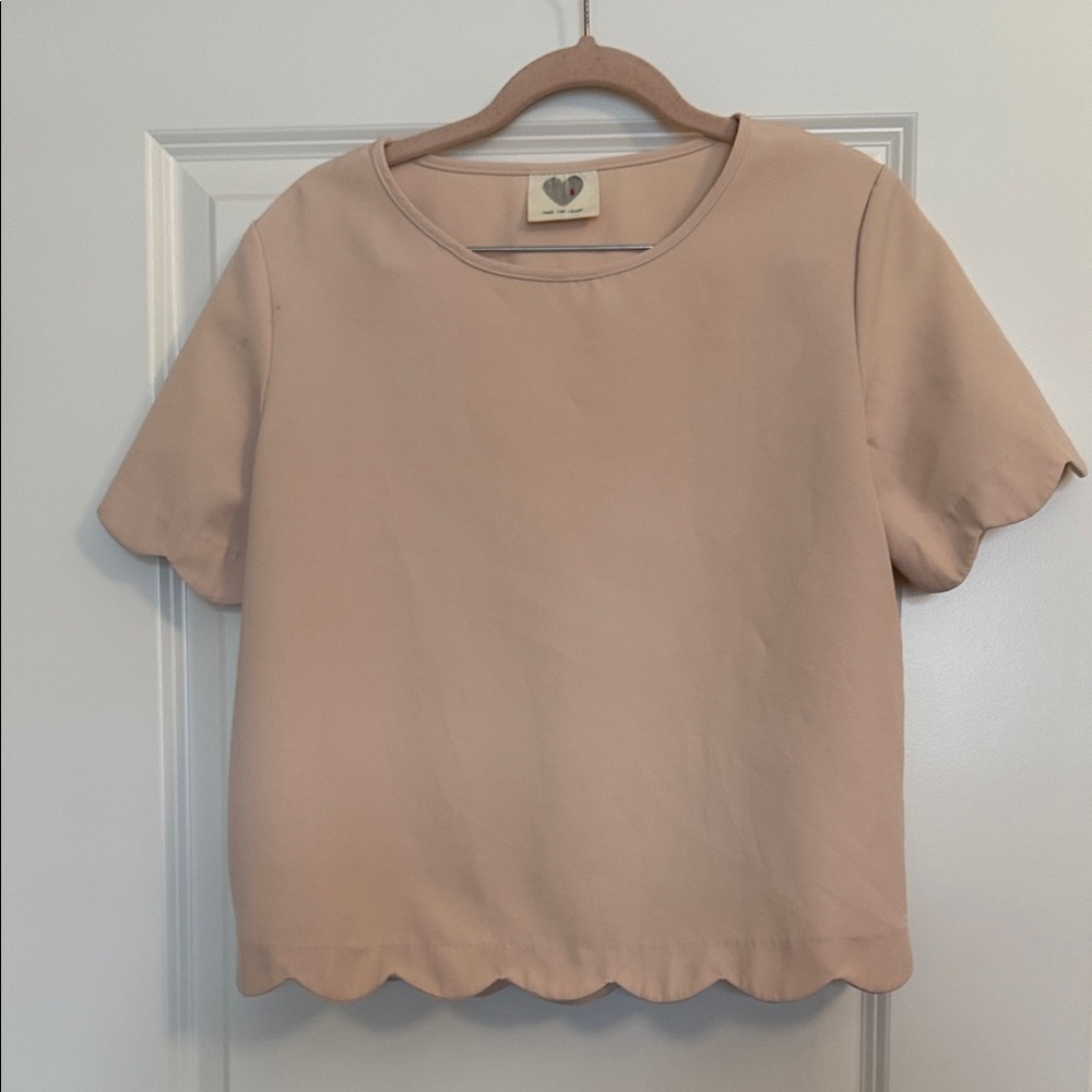Scallop Hem Short Sleeve Top - Blush Pink